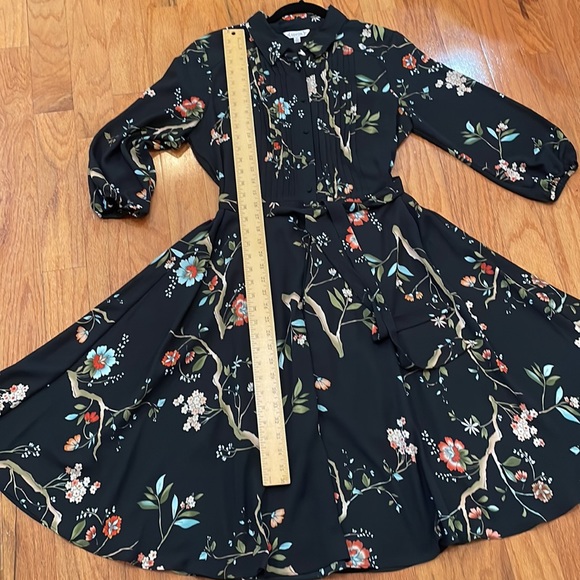 Nanette by Nanette Lepore Black Floral Pin tuck Dress Size 10 Tie Waist Buttons - Picture 14 of 14